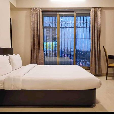 Fabhotel Sai Prasad Apartments Мумбай Екстериор снимка