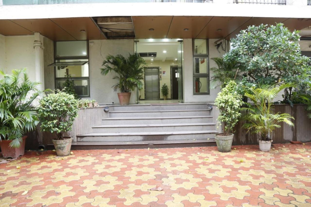 Fabhotel Sai Prasad Apartments Мумбай Екстериор снимка